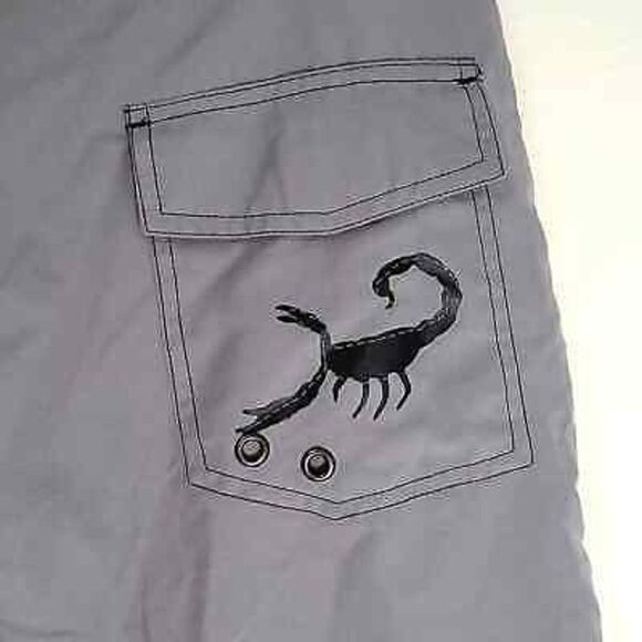 Men’s Light Gray Surf Shorts First Wave Size 32 | Beach & Swim Trunks - Picture 8 of 12